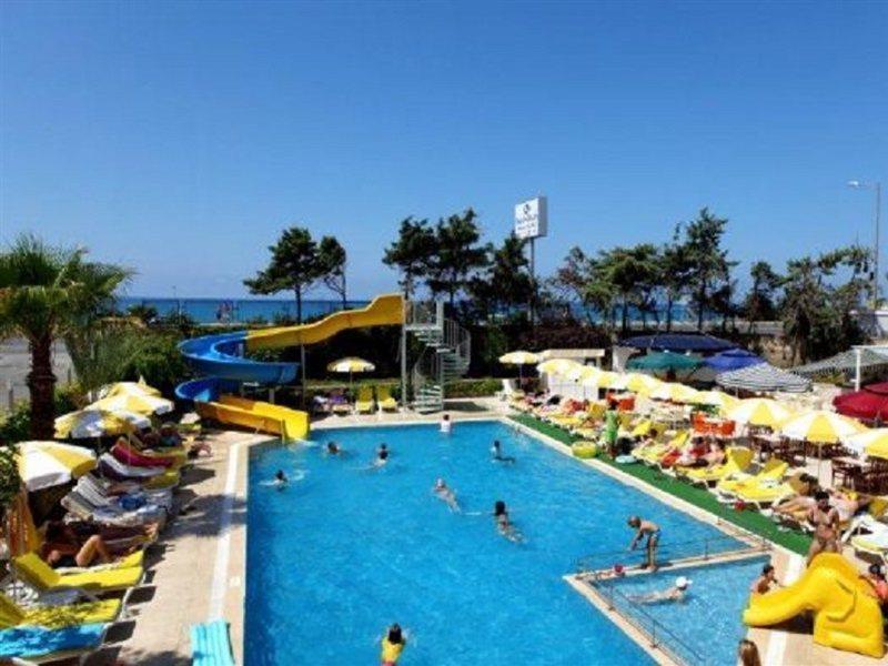 Merlin Beach Park Hotel Tosmur Eksteriør bilde